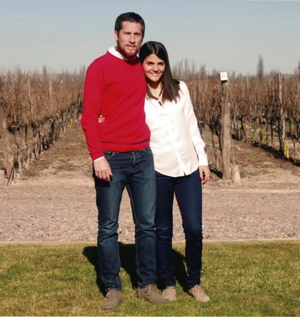 Maria et Renaud dans les vignes de Mendoza, Argentine